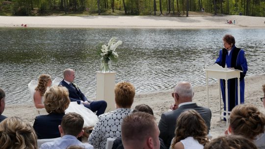 Trouwfilm bruiloft aan Henschotermeer - Woudenberg