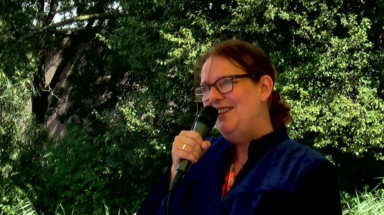 Hetty Wennekendonk - De zingende trouwambtenaar
