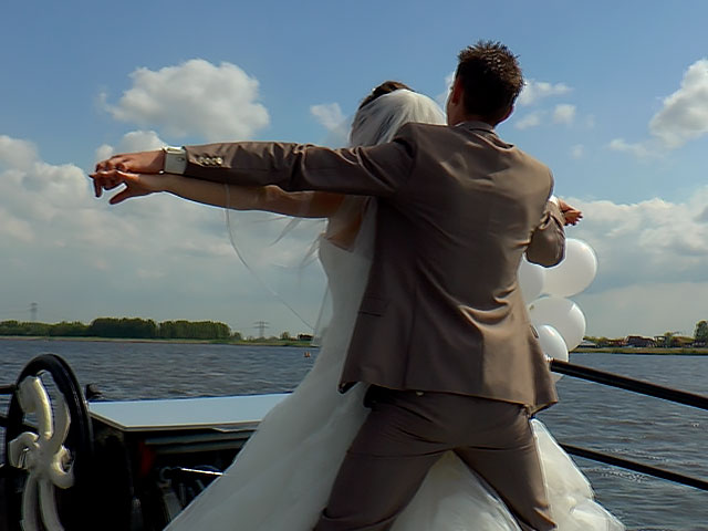 Videograaf trouwfilm Thomas en Annette - Onderweg naar de Eemhof